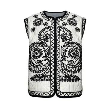 DYON D23-9162 Quilted Vest: Artisanal Charm in Every Stitch